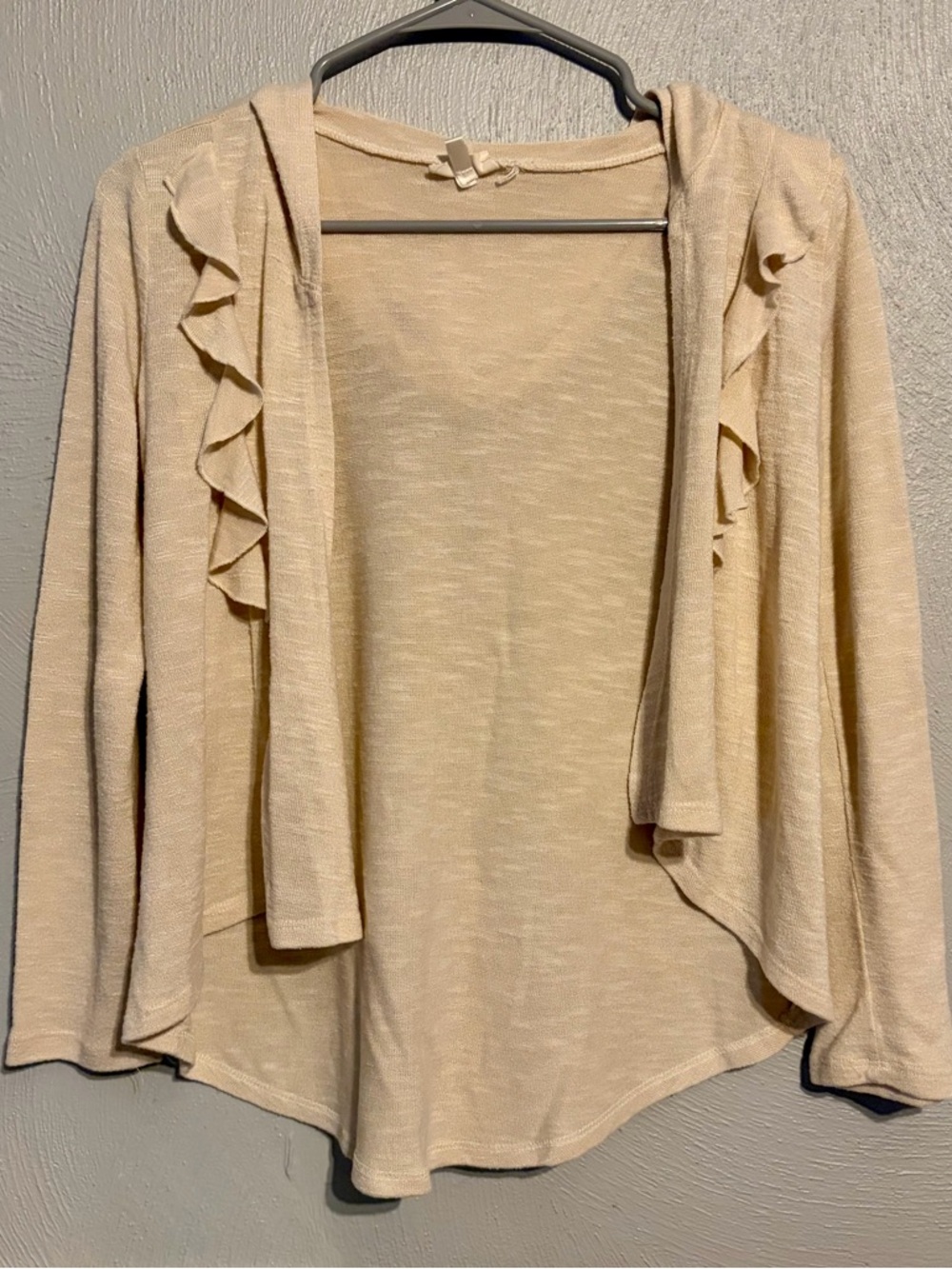 Light Cream Open-Front Ruffle Detail Girl’s Cardigan (Size 10/12)
